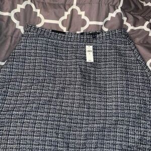 Womens Banana republic skirt - new w/ tag
